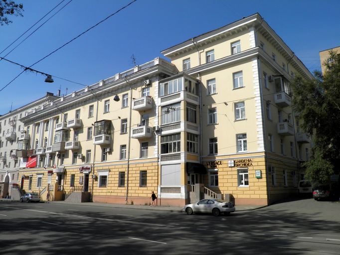 Жилой дом (Владивосток))